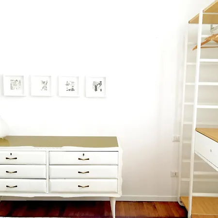 Casarudy-2 Bedrooms & Bathrooms Station Mailand